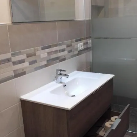 Il Filo Di Arianna Konukevi